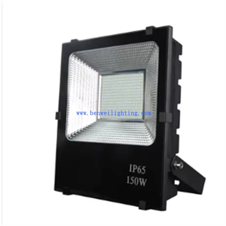 Heavy Duty Industrial Outdoor Floodlight (1)