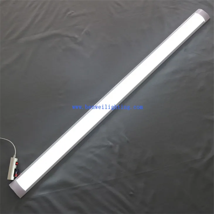 Linear Day Batten Light (3)