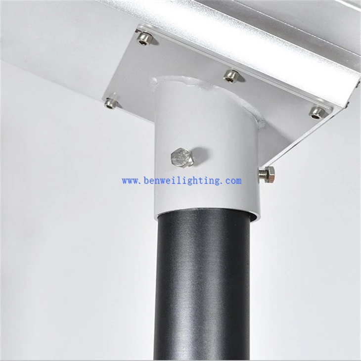 Self-Sustaining Pathway Lamp (2)